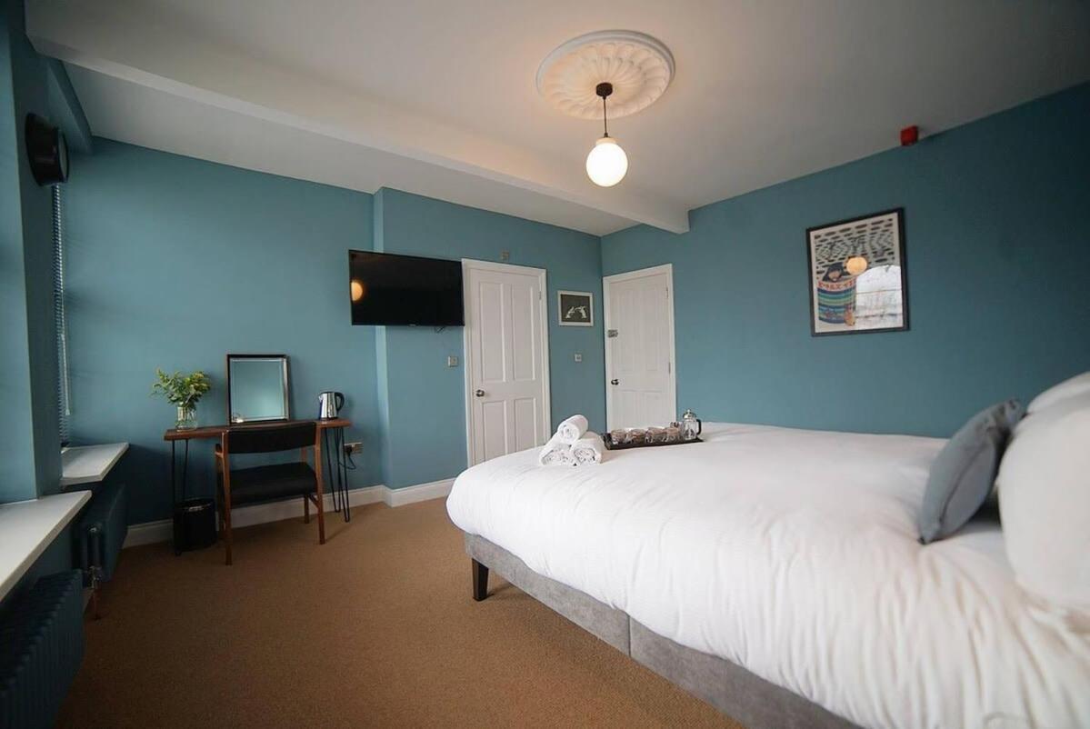 The Alma Taverns Boutique Suites - Room 1 - Hopewell Bristol Exterior photo